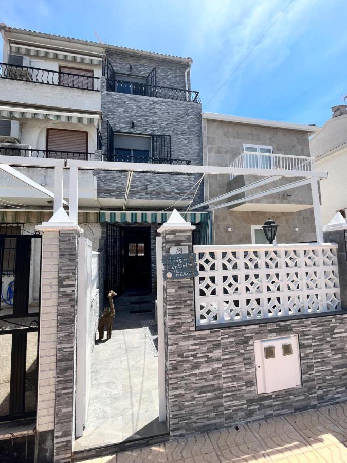 Prachtig Gemoderniseerde Woning Op 250 Meter Van Het Strand サンタ・ポラ エクステリア 写真
