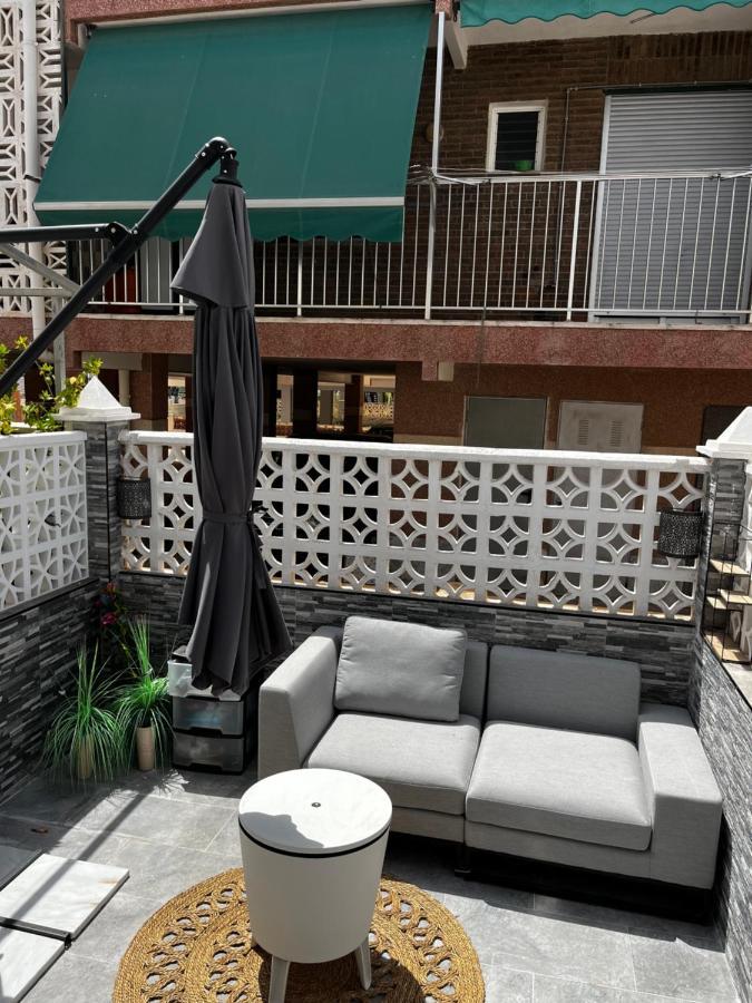 Prachtig Gemoderniseerde Woning Op 250 Meter Van Het Strand サンタ・ポラ エクステリア 写真